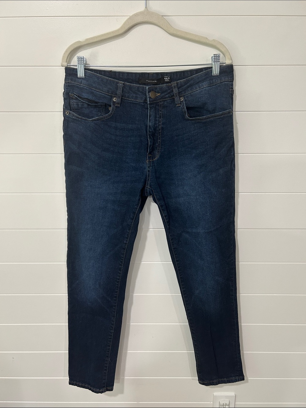 Tahari Men's Slim/Skinny Jeans in Dark Blue Wash